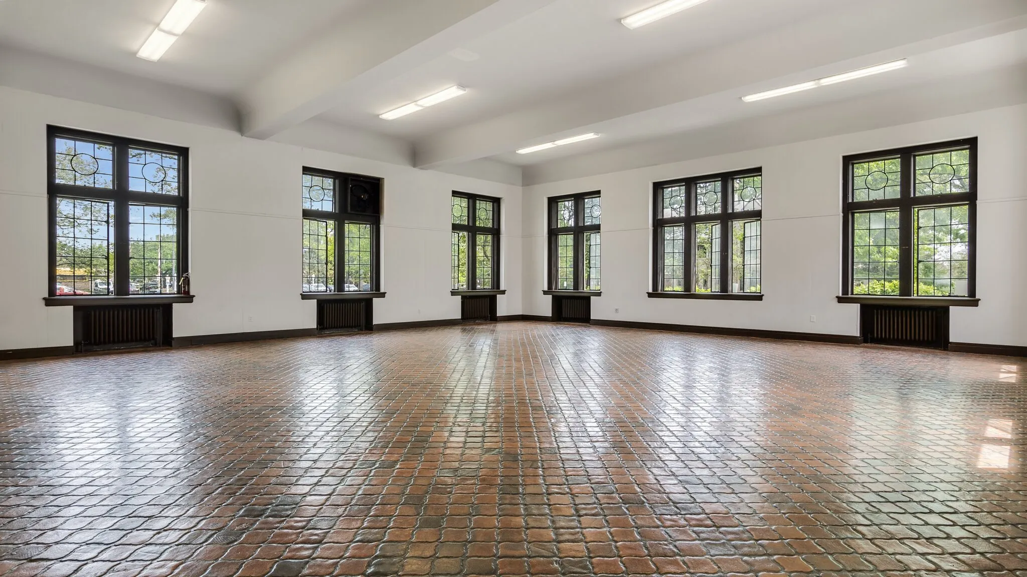 imgi_12_1ZOAR5AFIFBT-2048x1152