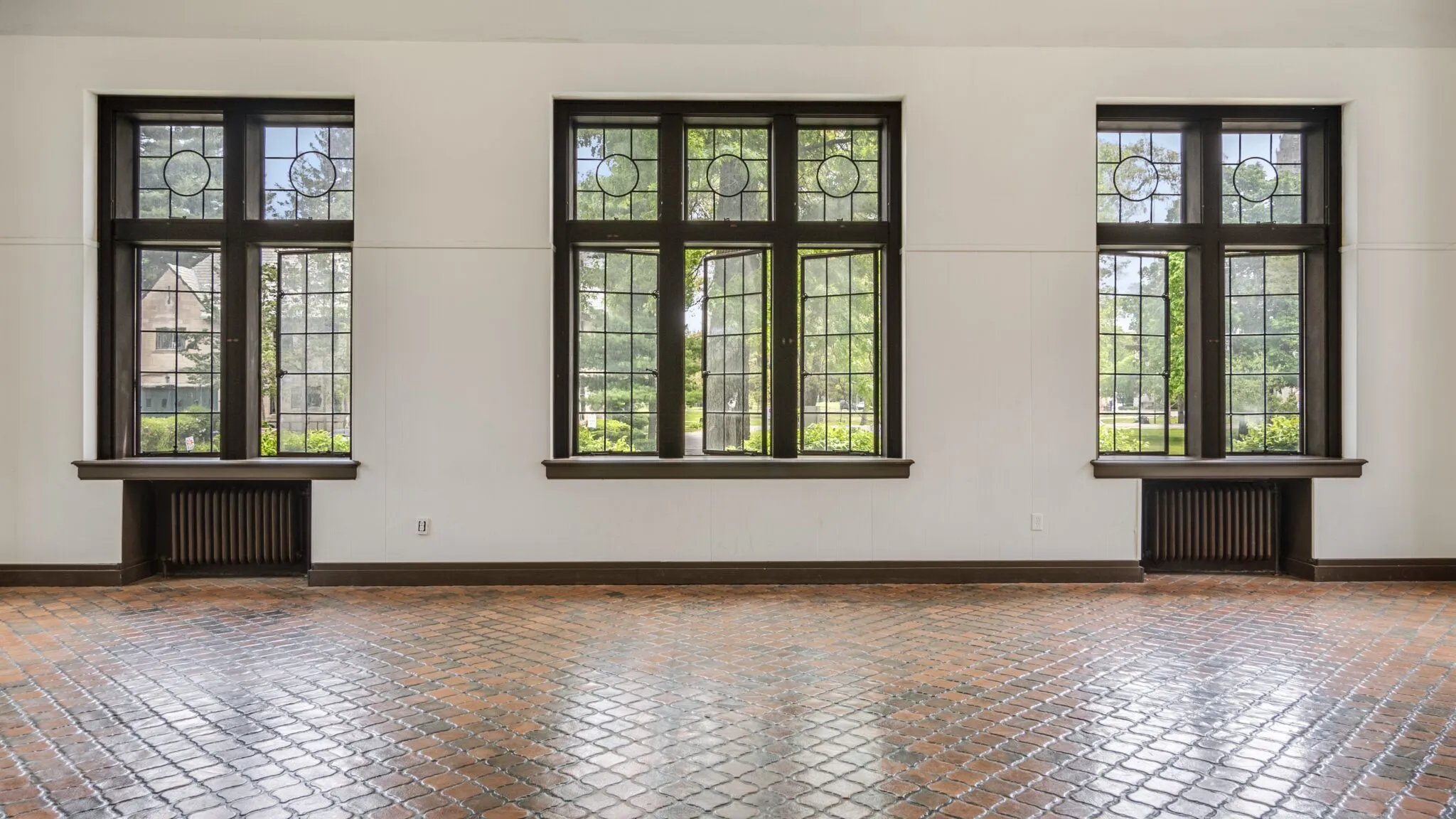 imgi_36_1ZOAR7VQD1PT-2048x1152