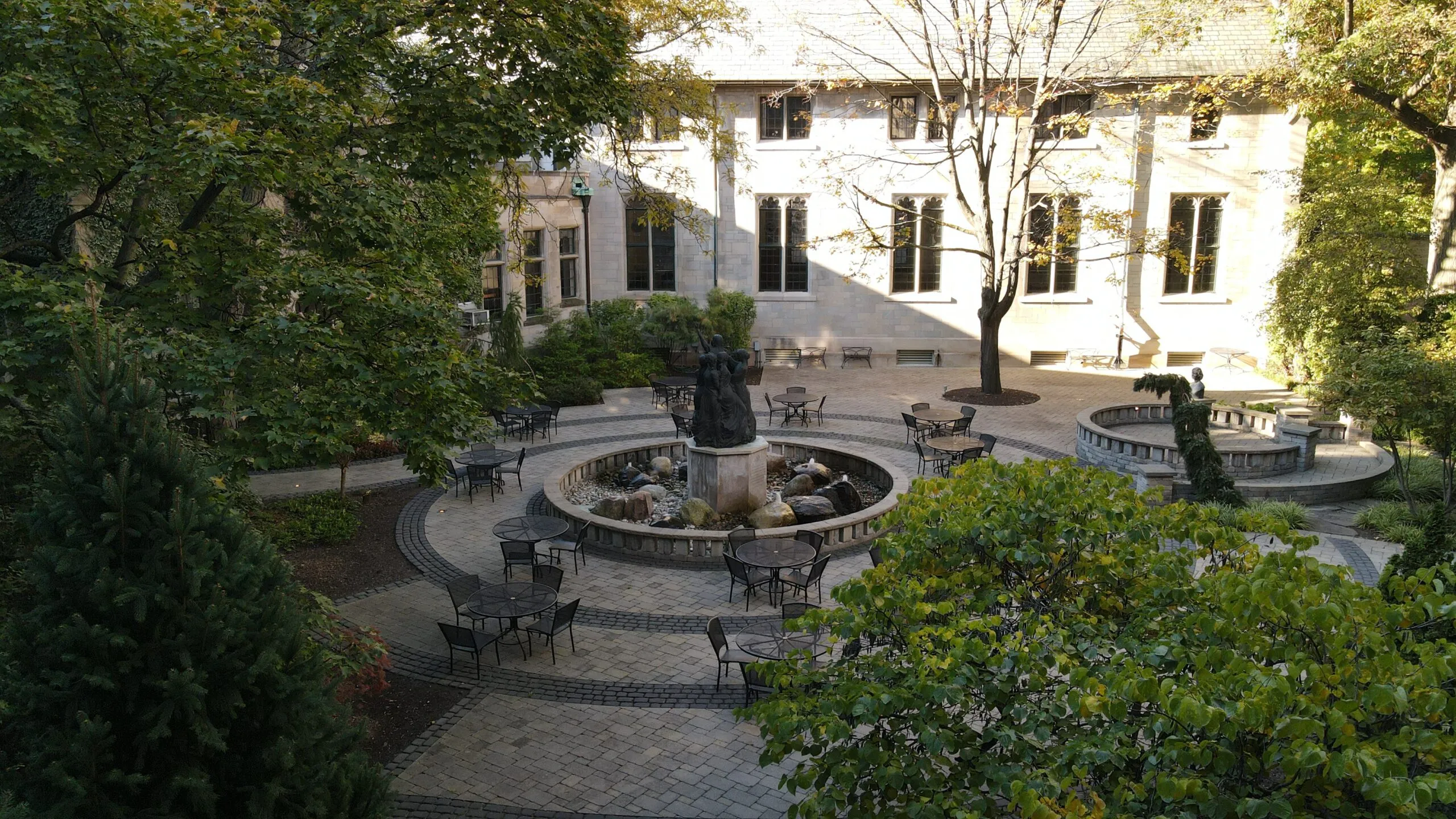 imgi_43_206OMAZG0ESH-scaled